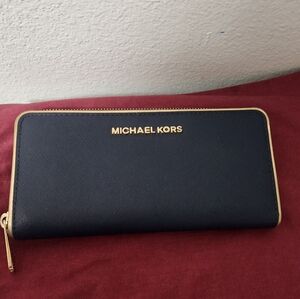 Michael Kors Navy and Gold Wallet